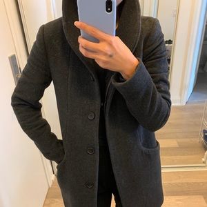Aritzia Wilfred Cocoon coat